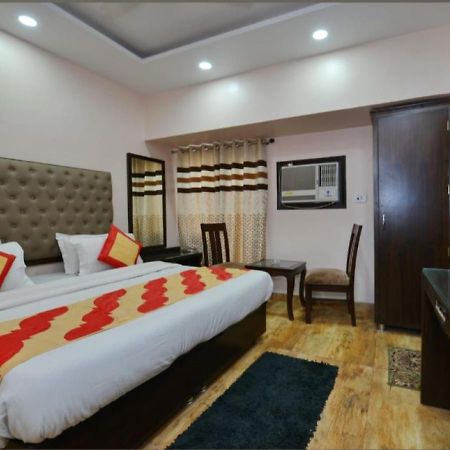 Hotel Green Snapper'100 M From Delhi University Near Isbt Kashmiri Gate ニューデリー エクステリア 写真