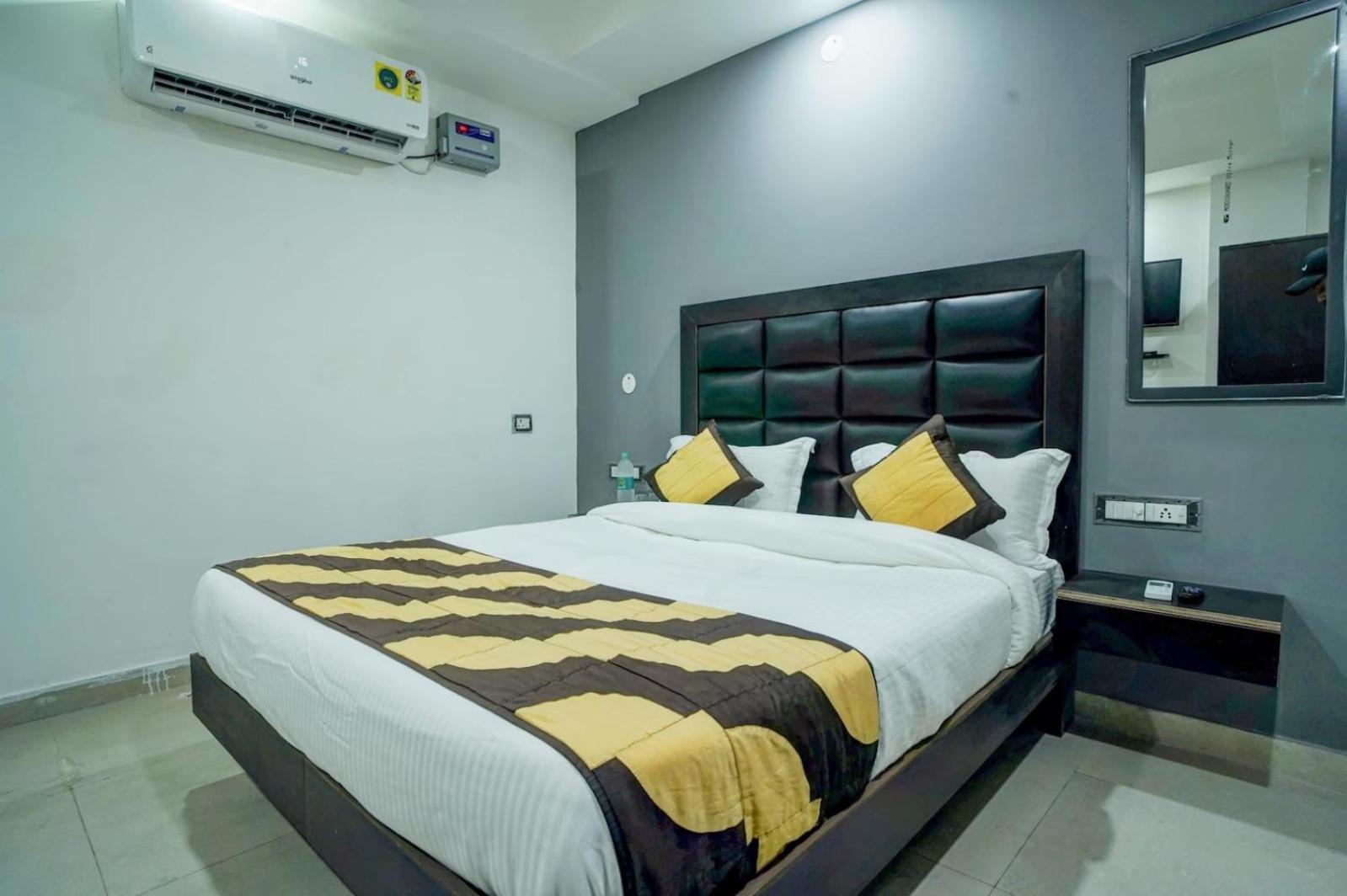 Hotel Green Snapper'100 M From Delhi University Near Isbt Kashmiri Gate ニューデリー エクステリア 写真